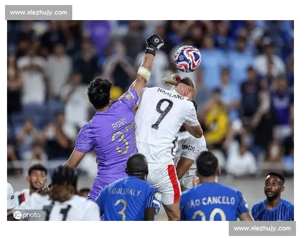 布努 10 扑救 + 76% 传球率封神！利雅得新月加时弑曼城创亚洲历史